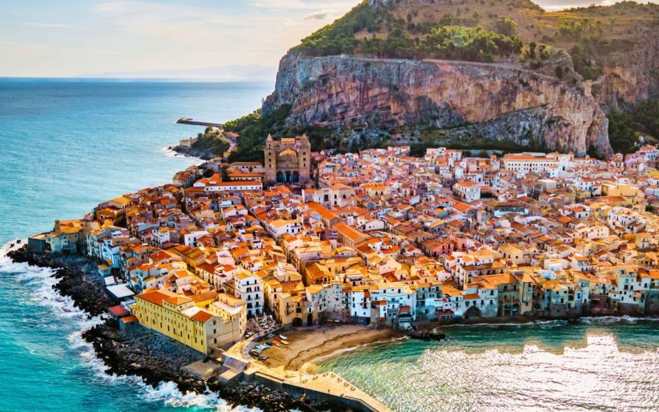 ΜΕΓΑΛΗ ΕΛΛΑΔΑ-ΣΙΚΕΛΙΑ